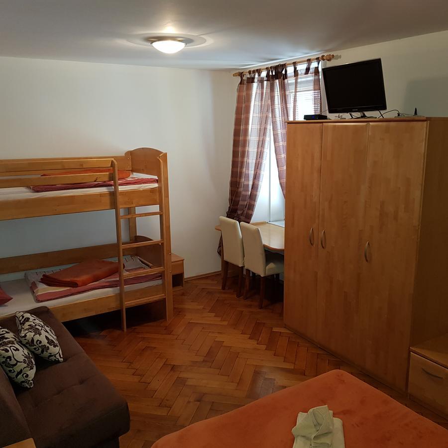 Guest House Cater Laško Екстериор снимка