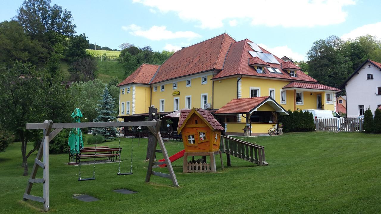 Guest House Cater Laško Екстериор снимка